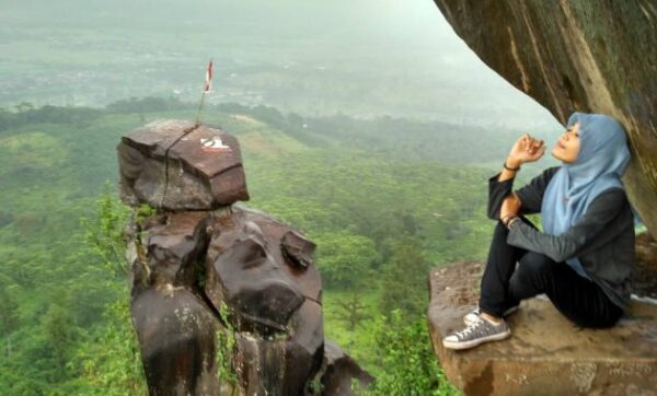 Tempat wisata di tegal jawa tengah terbaru daerah guci kota rita park yang indah bagus pantai alam indah gerbang mas bahari waterpark curug bukit cepu obyek wilayah kab kabupaten margasari buleud kolam renang baru malam tujuan nama foto jateng dan sekitarnya slawi bumijawa alam air terjun kebun teh