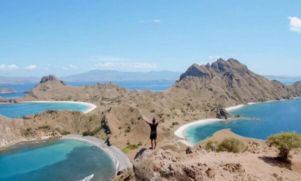 Tempat wisata di ntt yang terkenal kupang flores ntb barat dalam bahasa inggris ende alor soe maumere pantai nusa tenggara timur bersejarah pink beach lokasi neam alam tujuan kota sumba atambua rote bahari terbaik paling keren indah untuk terbagus nama foto deskripsi atraksi paket potensi desa gambar daftar pulau manggarai budaya air terjun