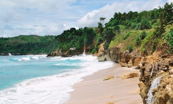 Pantai di kediri yang bagus terkenal sekitar pare baru karesidenan terbaru keren daftar gambar jawa timur area prigi alamat ada yg dan air terjun berada terindah blitar dekat coro sekitarnya dolo daerah dari tulungagung terdekat foto gema indah paling jual topi kota kabupaten wisata kedungu karanggongso lokasi nama objek popoh panti pijat pangi pacar pacitan tempat sine sanggar tambakrejo terbagus wilayah