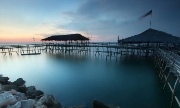 Pantai di lamongan dan tuban terbaru yang bagus gresik jawa timur jatim indah kutang area ada yg alamat wisata bahari boom baru bh biru wbl cemara daerah dekat delegan dok foto gambar sekitar hotel pinggir tepi tempat kota kabupaten kemantren klayar kodok kuta labuhan lorena lokasi letak mangrove macam mancing spot nama paciran pasir putih penanjan pantura panti pijat pandawa pacitan regency remen east java reklamasi sowan pt surabaya terindah terbaik terdekat utara wilayah wego wba weru wedung ya'ang terkenal berada