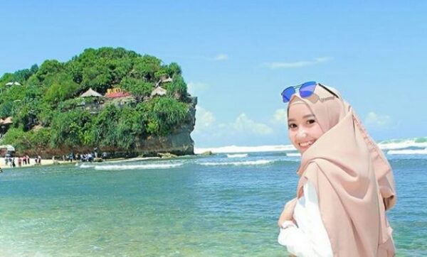 Gambar pantai indrayanti beach jogja harga tiket masuk jalan menuju lokasi penginapan yogyakarta foto 2021 sejarah wonosari hotel dekat wisata jarak malioboro peta tarif alamat mitos villa hills sewa misteri letak deskripsi rumah makan indonesia asal usul map murah rute dari ke gunungkidul fasilitas tempat htm biaya keindahan sunset video makalah angkutan umum gunung kidul harus ditutup