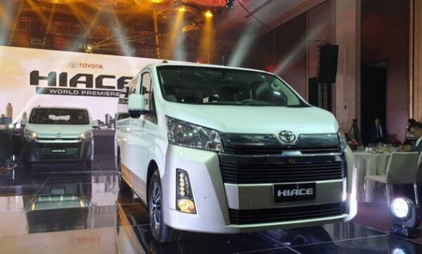 Sewa hiace jogja rental lepas kunci murah harga di mobil toyota 2021 kota yogyakarta daerah istimewa cahaya transport jd putra wijaya dieng promo hiace lepas kunci