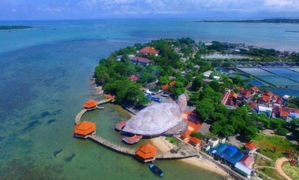 Tempat wisata di jepara jawa tengah yang baru murah 2021 dan daerah sekitarnya selain pantai bondo bandengan kartini taman nasional karimunjawa teluk awur water boom ocean park wajib dikunjungi ada apa saja terkenal bagus paling indah menarik bangsri donorojo religi benteng portugis daftar nama foto gambar objek