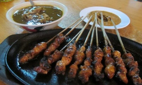 Sate kambing enak di jogja terdekat terenak bumbu khas harga murah yogyakarta 24 jam goreng resep pondok muda h paijo pak jogo klatak manto samirono sor talok terkenal bantul malam yang aadc amat ayam rasa dan balibul buntel batibul dekat bandara bari bu sum cabang hari djono dari tegal recommended kuliner paling godril gule halal hot plate imogiri is kota padang sumatera barat legendaris lempuyangan sambilegi min warung ngasem pong yani rekomendasi syamsuri tambak segaran tris wendy's yo yanto