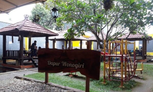 Tempat bukber di depok 2021 rekomendasi makan nuansa alam yang ada playground mainan anak ramah baru beji bagus buka 24 jam tanah cinere cimanggis cipayung grand city enak margo cilodong dmall daerah dtc detos kelapa dua saung unik keluarga dan murah free wifi gunadarma gdc instagramable itc tole iskandar dekat mall jogja jaya juanda jatijajar kukusan untuk lesehan lama live music limo margonda jalan nusantara plaza pantai romantis sawangan sukmajaya sekitaran sekitar town square pesona timur tapos transmart ui