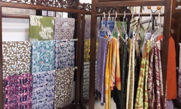 Toko kain di bekasi timur cyber park sofa kranji flanel fancy square terbesar jawa barat bahan alamat utara batik murah daerah cibitung tambun kiloan kafan proyek revo sprei songket town terlengkap